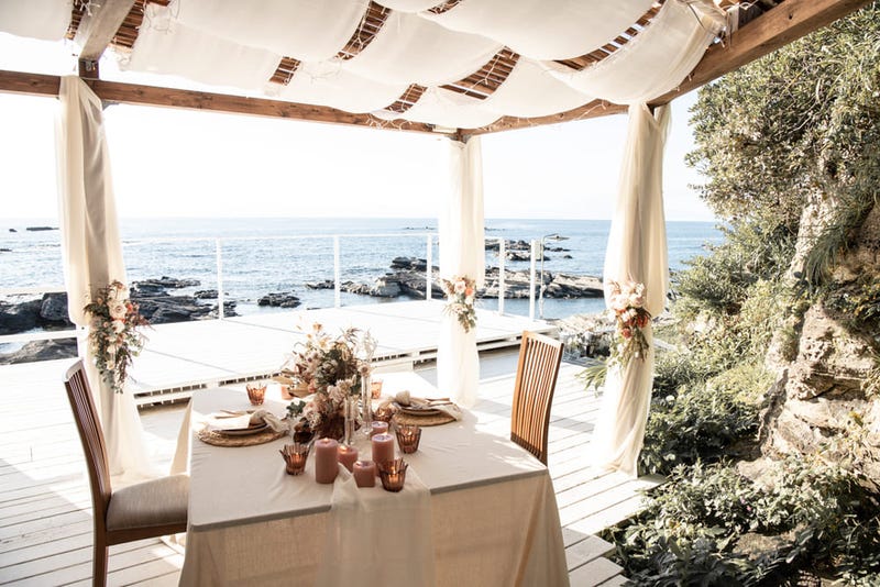 beach wedding